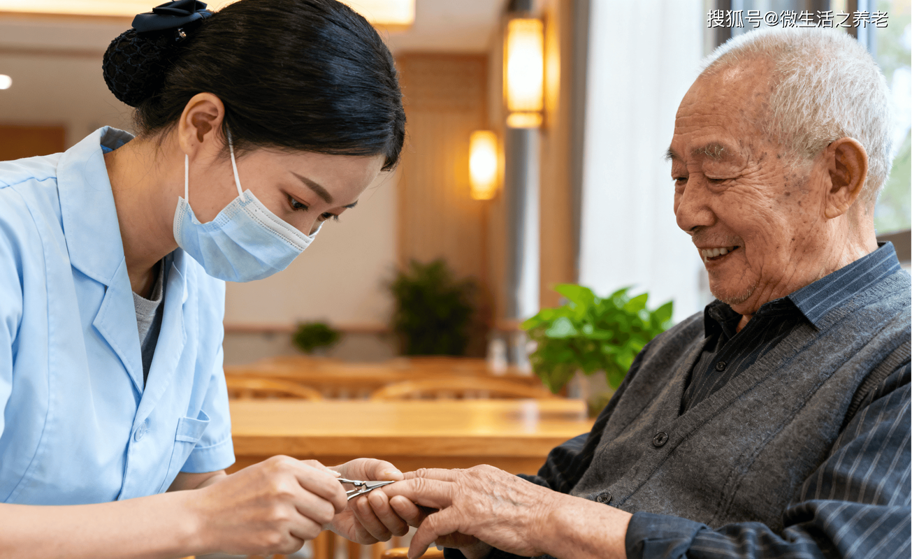 道县失能失智老人照护:养老院细节之处见真情